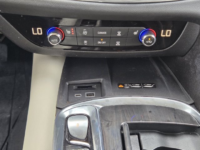 Used 2023 Buick Enclave Essence w/ LPO, Floor Liner Package FWD image 19
