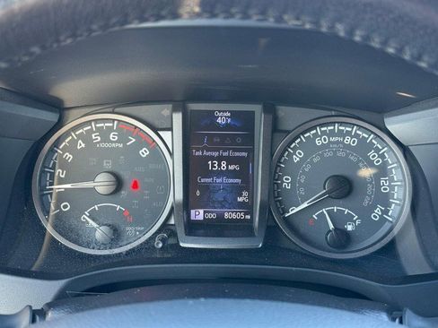 Certified 2021 Toyota Tacoma SR5 image 22