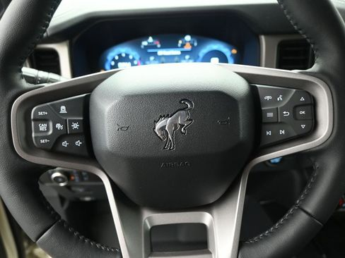 New 2026 Ford Bronco Outer Banks w/ Sasquatch Package image 12