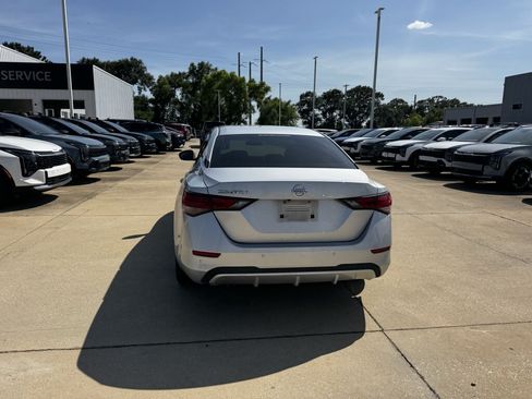 Used 2022 Nissan Sentra S FWD image 18