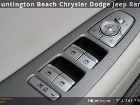 Used 2022 Hyundai Palisade Limited image 9