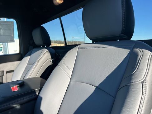 New 2026 RAM 2500 Tradesman AWD/4WD image 10