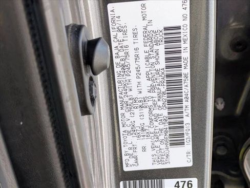 Used 2014 Toyota Tacoma PreRunner image 23