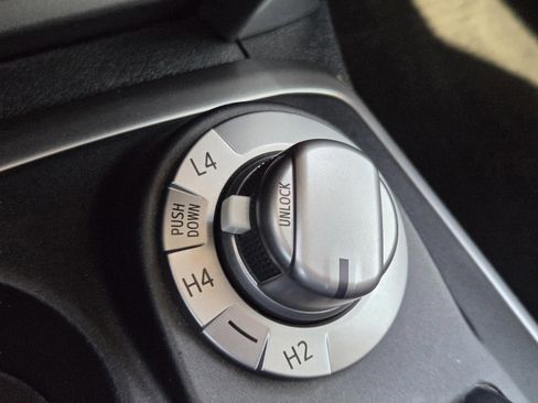 Used 2022 Toyota 4Runner SR5 Premium w/ Moonroof Package image 15