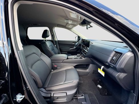 New 2026 Nissan Pathfinder SL w/ Cargo Package FWD image 23