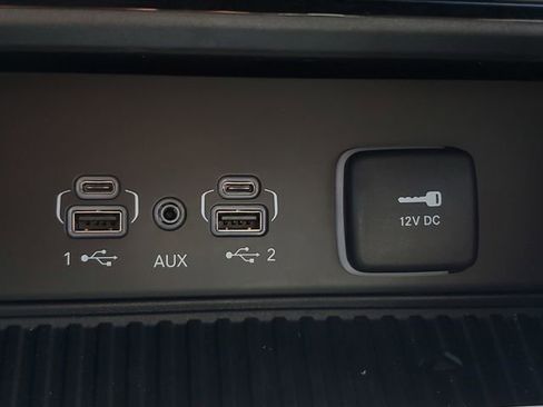 New 2026 Jeep Grand Cherokee L 2WD image 32