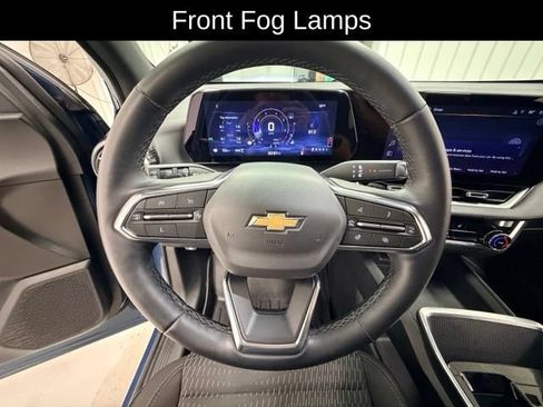 Certified 2025 Chevrolet Equinox LT w/ Safety and Technology Package AWD/4WD image 9