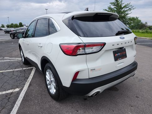 Used 2020 Ford Escape SE AWD/4WD image 14