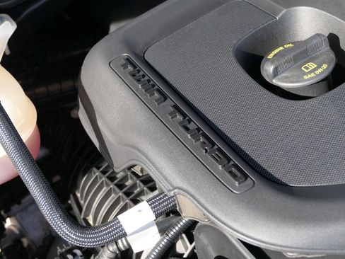 Used 2025 RAM 1500 Big Horn image 28