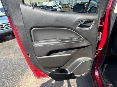 Used 2019 GMC Canyon Denali AWD/4WD image 17