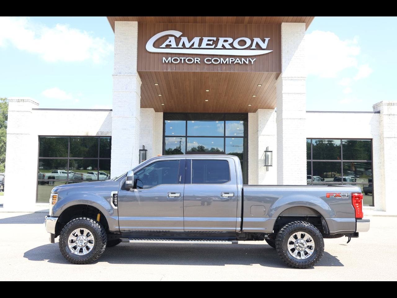 Used 2019 Ford F250 XLT w/ XLT Premium Package AWD/4WD image 1
