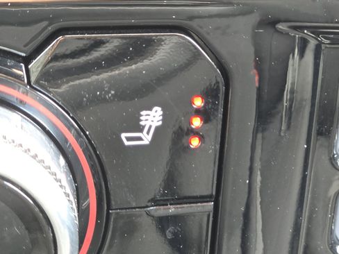 Certified 2022 GMC Sierra 1500 Elevation AWD/4WD image 8