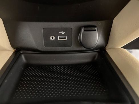 Used 2020 Nissan Rogue SV image 27