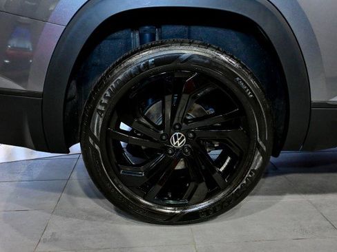 Used 2022 Volkswagen Atlas SE image 53