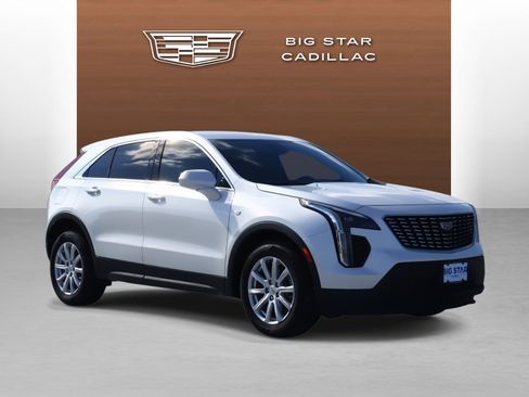Used 2023 Cadillac XT4 Luxury image 7