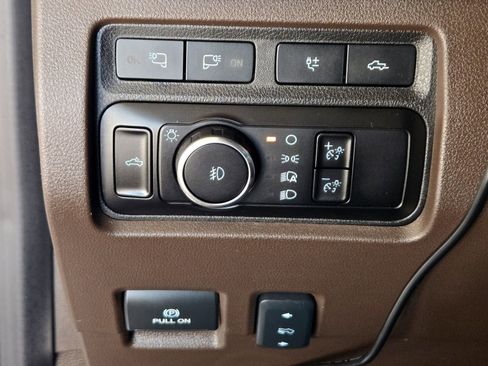 Used 2023 Ford F350 King Ranch w/ Chrome Package image 24