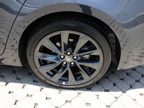 Used 2024 Toyota Corolla SE w/ SE Premium Package FWD image 15