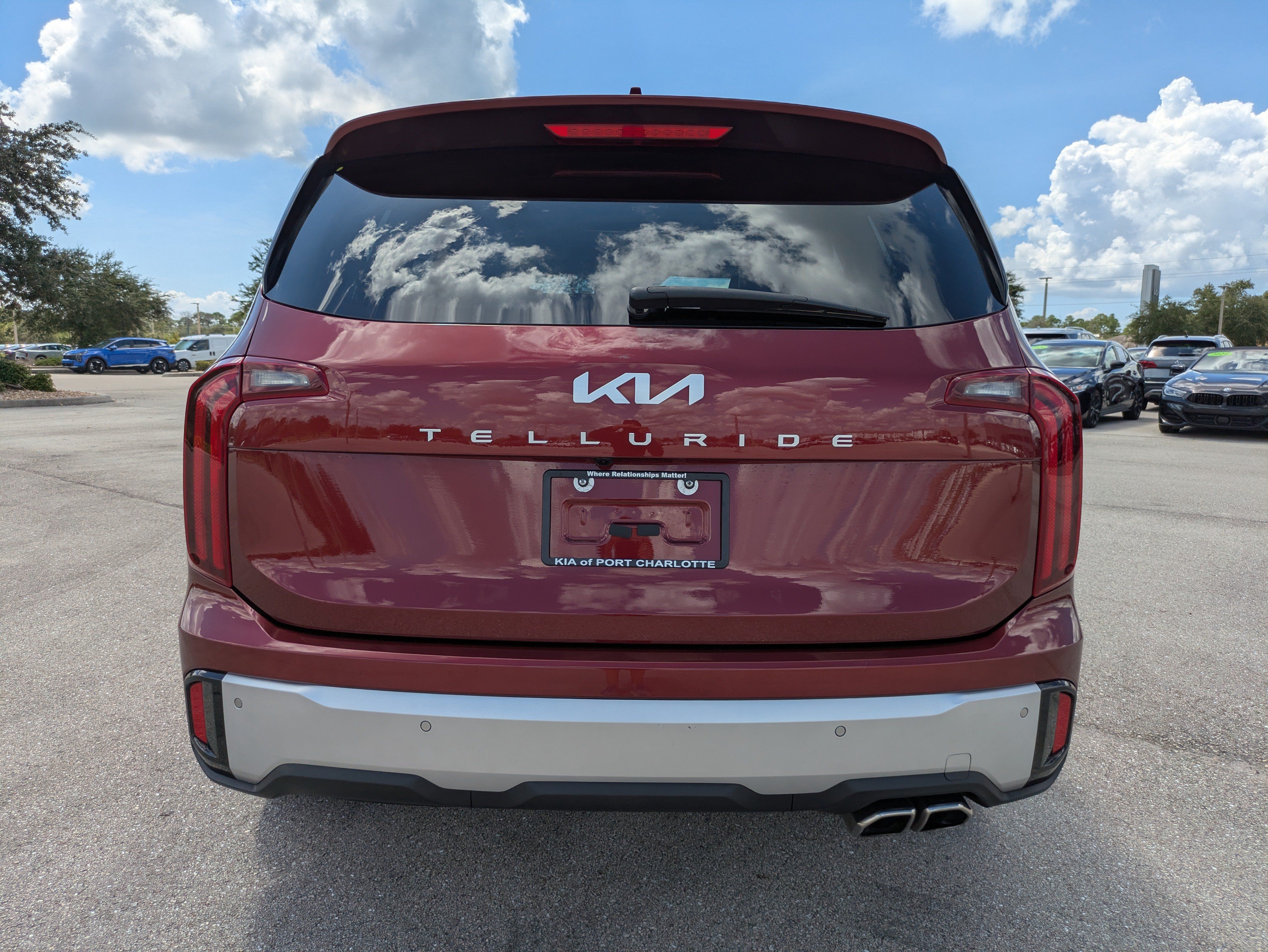 Certified 2024 Kia Telluride S w/ S Sunroof Package FWD image 5