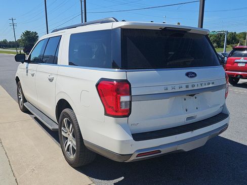 Used 2022 Ford Expedition Max XLT AWD/4WD image 5
