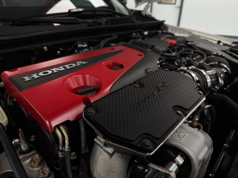 Used 2025 Honda Civic Type R image 37