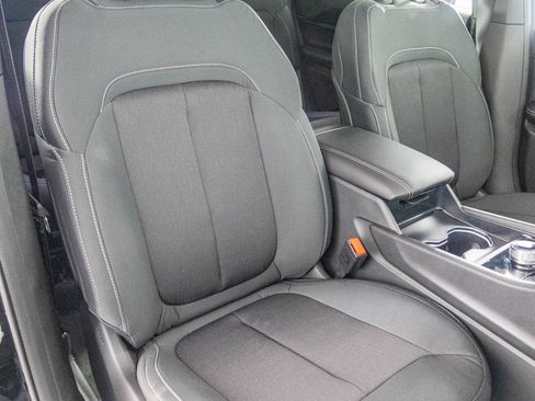 New 2025 Jeep Grand Cherokee L Laredo w/ Luxury Tech Group I image 39