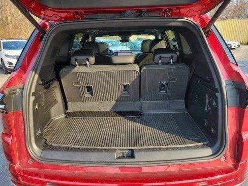 Used 2025 Buick Enclave Avenir w/ Super Cruise Package image 9