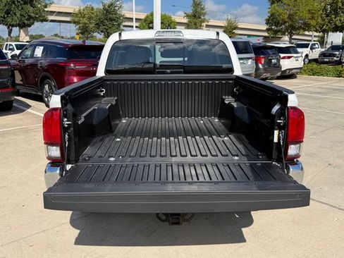 Used 2023 Toyota Tacoma SR5 RWD image 29