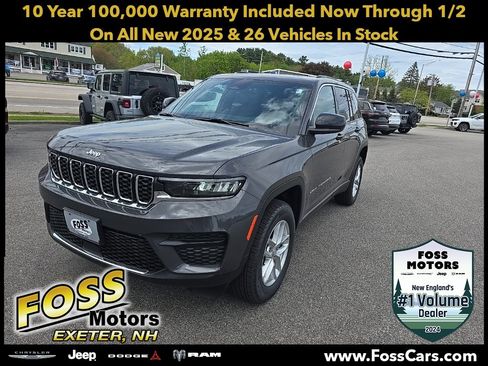 New 2025 Jeep Grand Cherokee Laredo X image 3