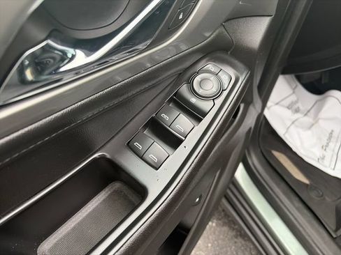 Used 2023 Chevrolet Traverse LT w/ LPO, Floor Liner Package AWD/4WD image 11