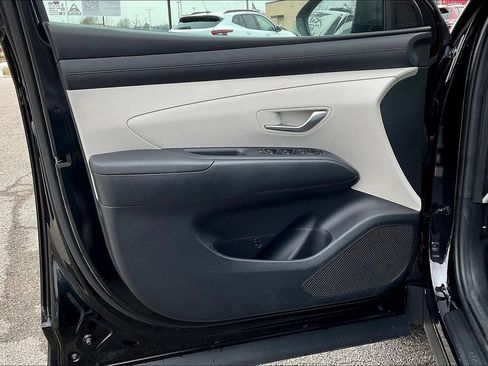 Used 2025 Hyundai Tucson SEL FWD image 19