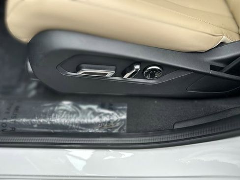 New 2026 Acura MDX SH-AWD image 13