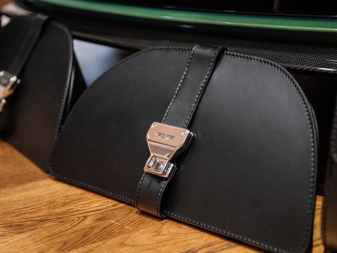 Used 2025 Aston Martin Vanquish Coupe image 47