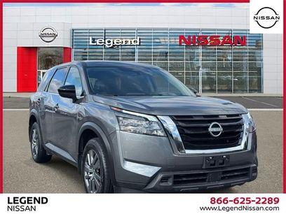 Used 2024 Nissan Pathfinder S
