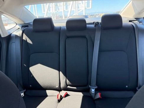 Used 2023 Honda Civic EX image 12