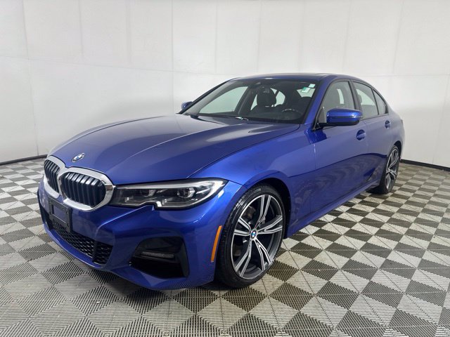 Used 2019 BMW 330i xDrive Sedan w/ M Sport Package AWD/4WD image 3