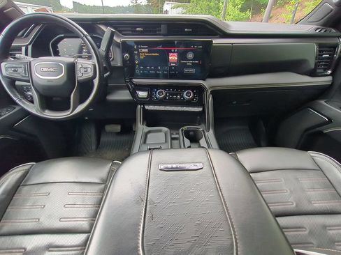 Used 2024 GMC Sierra 2500 AT4X w/ AT4X AEV Edition AWD/4WD image 19