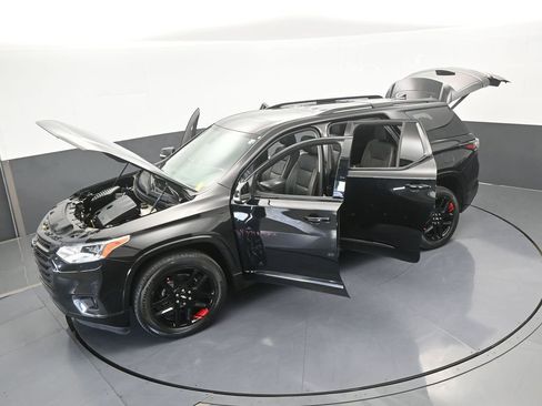 Used 2021 Chevrolet Traverse Premier w/ Redline Edition image 85
