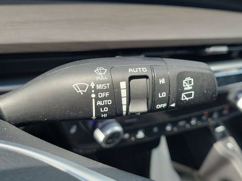 Used 2024 Kia Telluride SX Prestige X-Pro AWD/4WD image 13