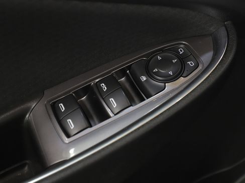 Used 2016 Chevrolet Malibu LT w/ Driver Confidence Package image 18