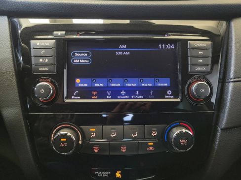 Used 2019 Nissan Rogue S w/ Special Edition Package AWD/4WD image 25