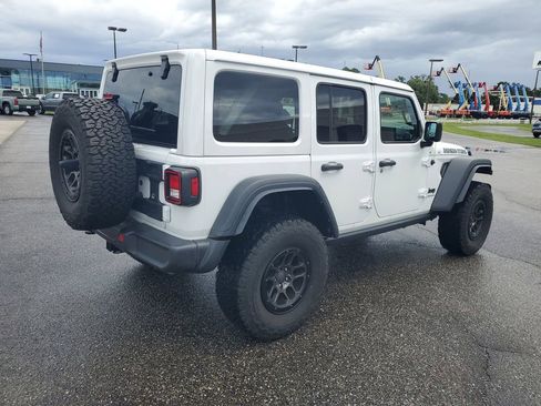 Used 2023 Jeep Wrangler Unlimited Sport AWD/4WD image 4