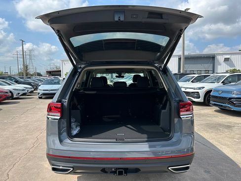 New 2026 Volkswagen Atlas SE FWD image 45