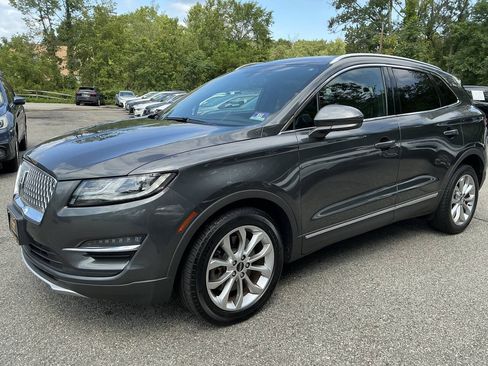Used 2019 Lincoln MKC Select w/ Select Plus Package AWD/4WD image 1