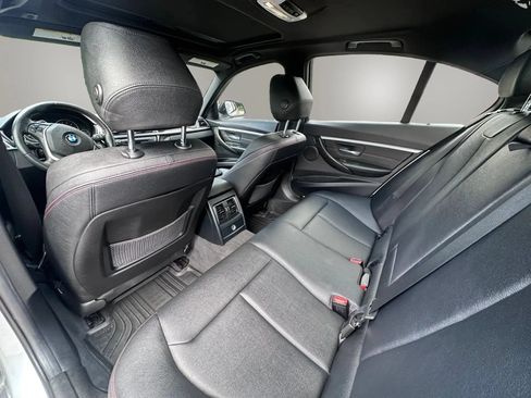 Used 2017 BMW 330i xDrive Sedan AWD/4WD image 20