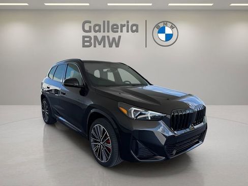 Certified 2026 BMW X1 xDrive28i w/ Technology Package AWD/4WD image 4