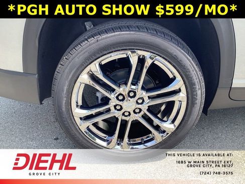 New 2025 Chevrolet Traverse LT w/ LPO, Illumination Package image 9