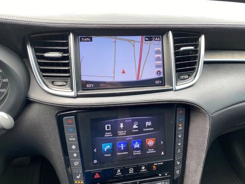 Used 2019 INFINITI QX50 Essential w/ Sensory Package FWD image 34