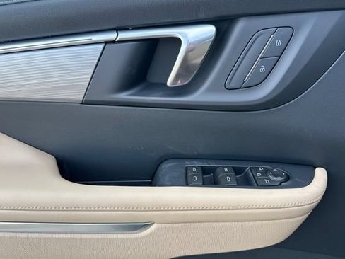 New 2026 Buick Enclave Preferred w/ LPO, All-Weather Package AWD/4WD image 11