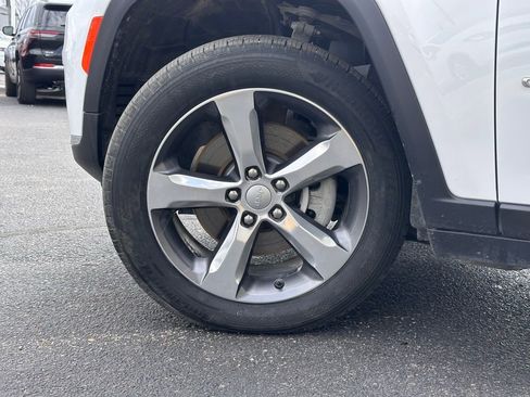 Used 2021 Jeep Grand Cherokee L Limited image 8