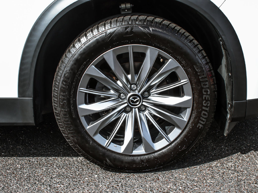 Used 2024 MAZDA CX-90 3.3 Turbo w/ Preferred Plus AWD/4WD image 7